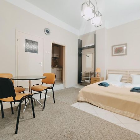 Plac Nowy 8A By Homeprime Cracovie Extérieur photo