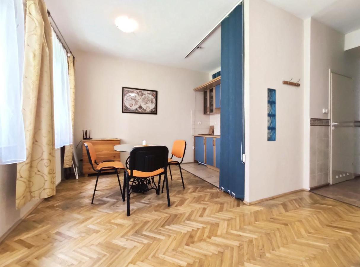 Plac Nowy 8A By Homeprime Cracovie Extérieur photo